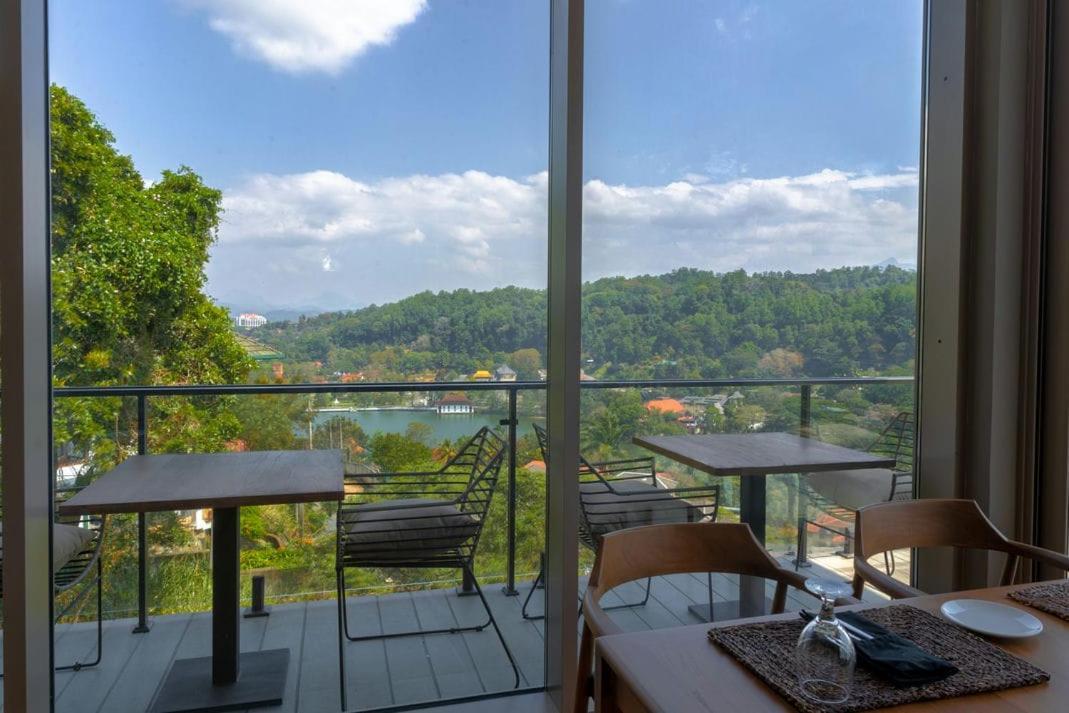 Rivora Heights Hotel Kandy Kültér fotó